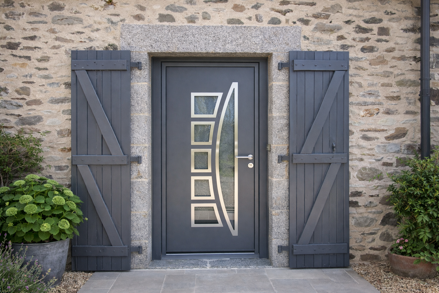 Porte contemporaine, Alu brossé