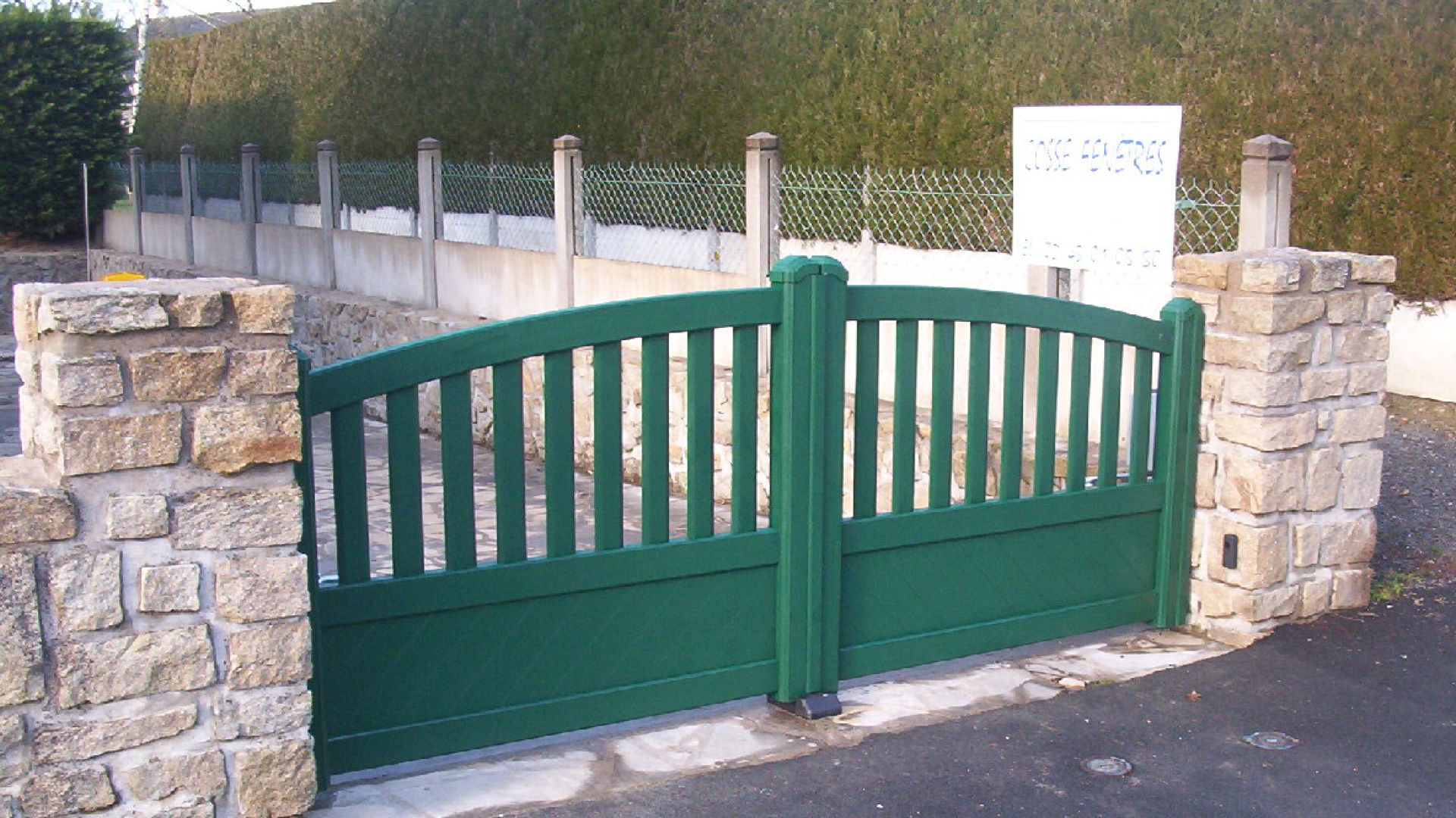 Portails à battants