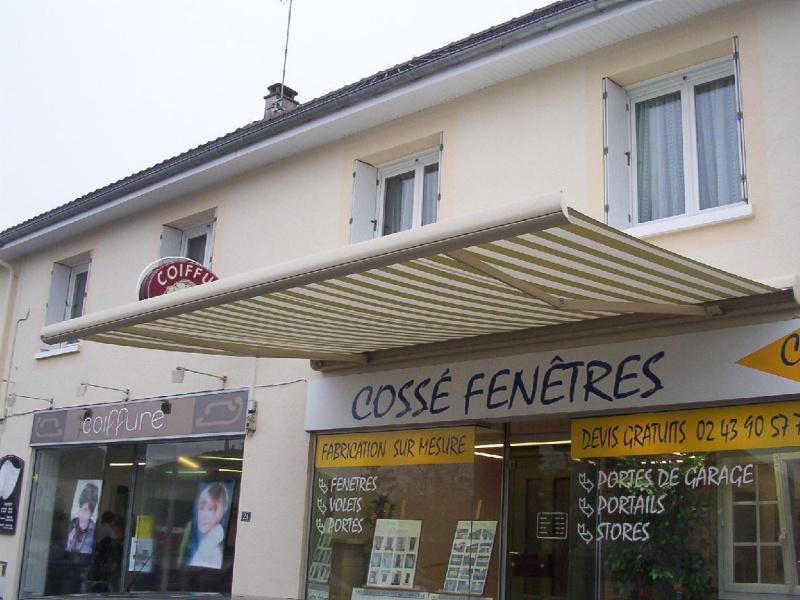 Stores extérieur